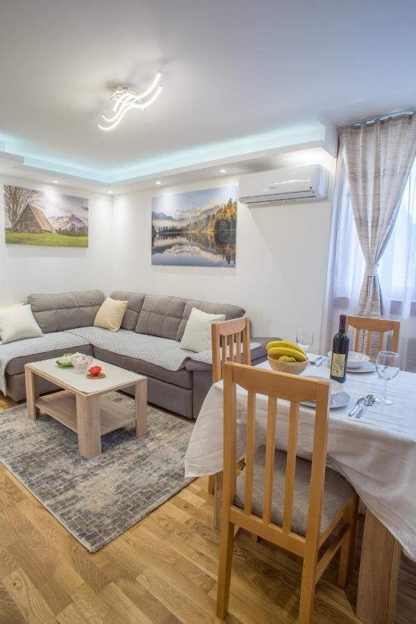 Lux Centre Apartment Zabljak  Bagian luar foto
